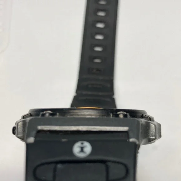 Armitron vintage digital watch, 40/6531, new battery, rubber strap